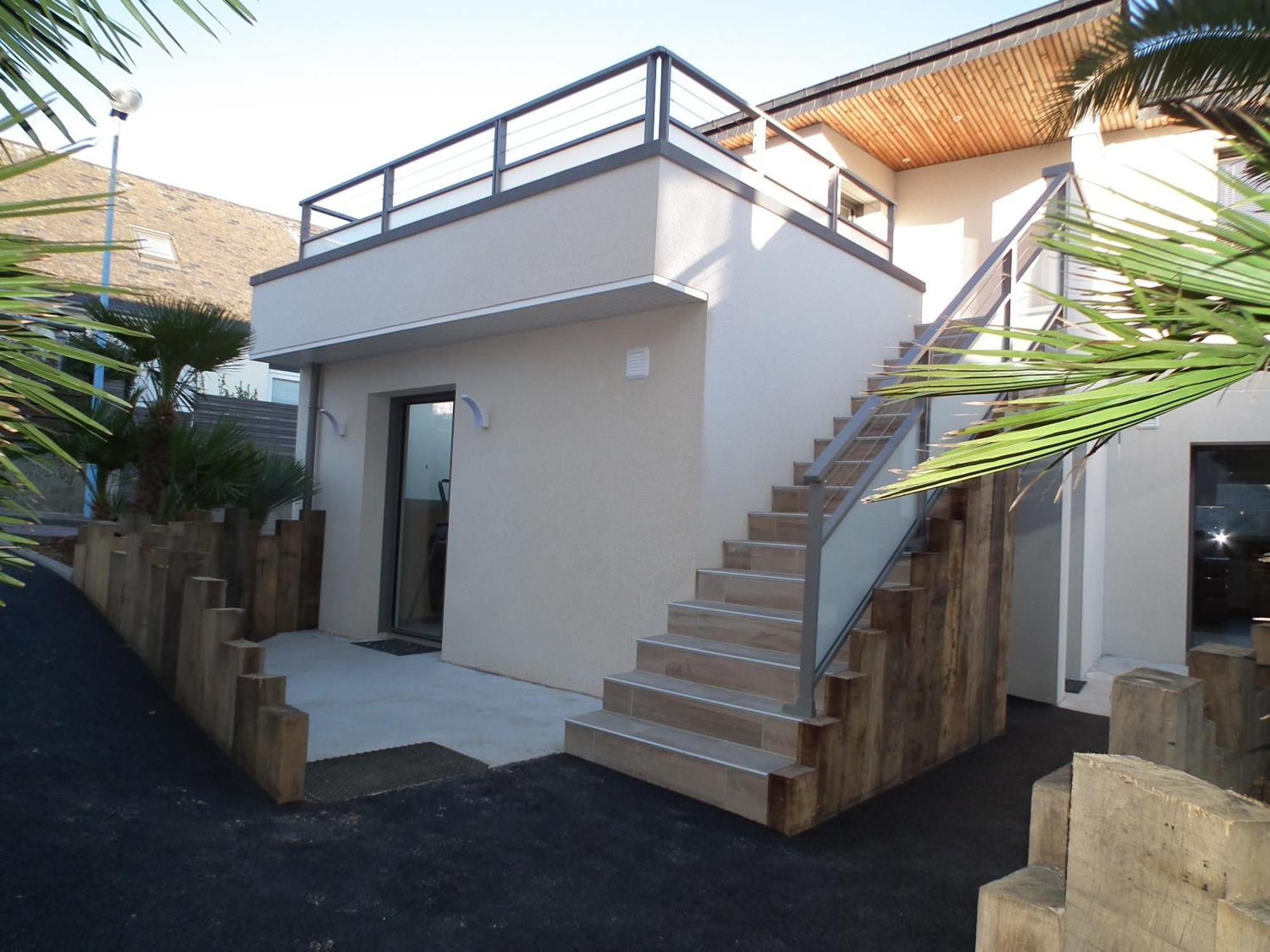 Les Maisons De Louise Pirou 外观 照片